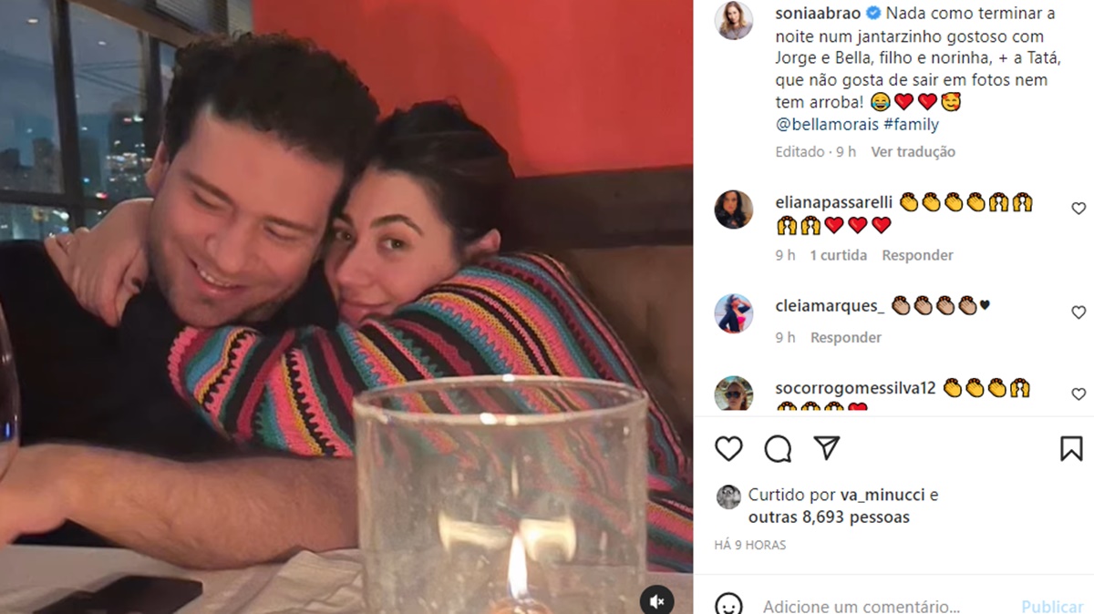 Sonia Abrão publica foto de jantar com o filho e a nora, além de uma covidada oculta