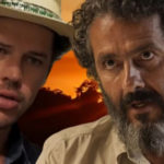 Final de Pantanal - Tadeu (José Loreto) dá chilique na hora do casamento triplo e deixa José Leôncio (Marcos Palmeira) em pânico (Foto: Reprodução / Globo / Montagem TV Foco)