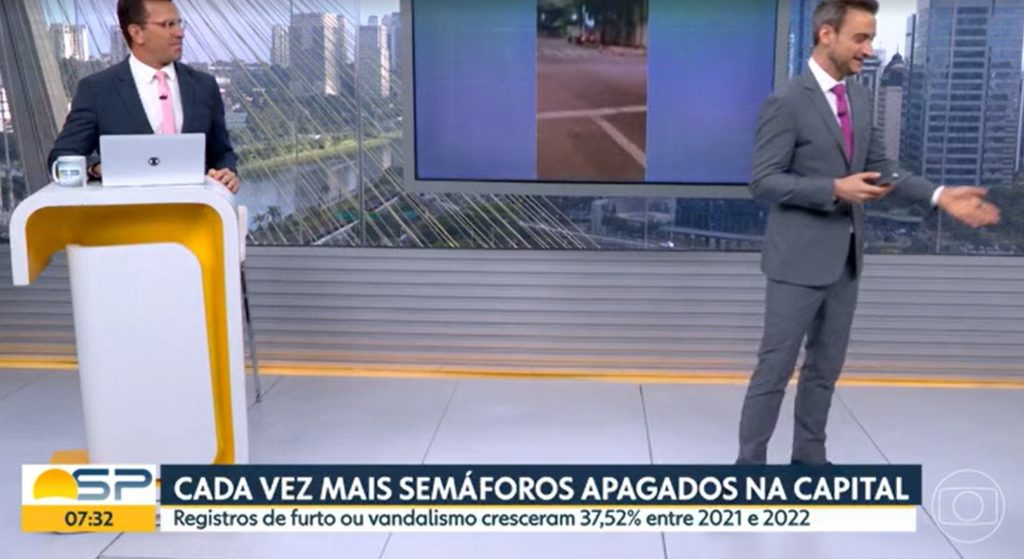 Rodrigo Bocardi e Tiago Scheuer ficaram indignados com um vídeo exibido pela reportagem da Globo