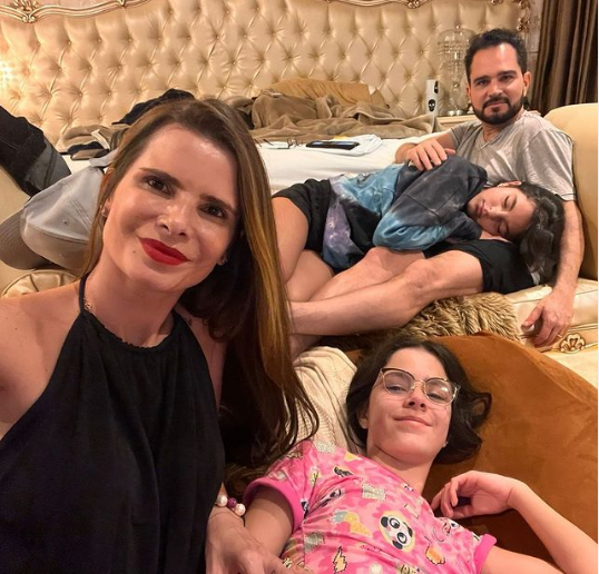 Luciano Camargo, irmão de Zezé Di Camargo, expõe clique raro ao lado do seu grande amor e pega o público de surpresa  - Foto Reprodução