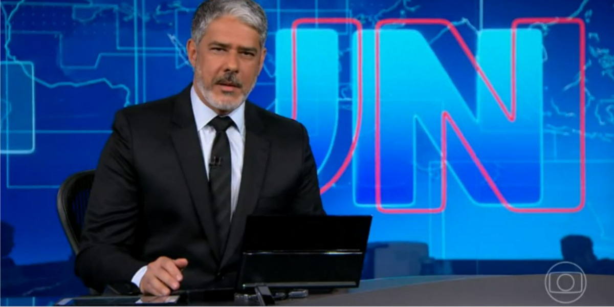 William Bonner caiu no choro no Jornal Nacional da Globo com notícia de morte (Foto: Reprodução/TV Globo)