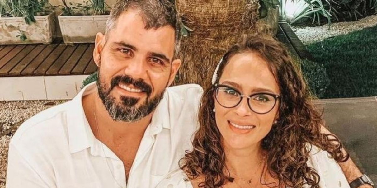 Juliano Cazarré e sua esposa  (Foto: Divulgação)