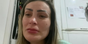 Andressa Urach teria sido amarrada durante o período em que ficou na clínica psiquiátrica (Foto: Reprodução)