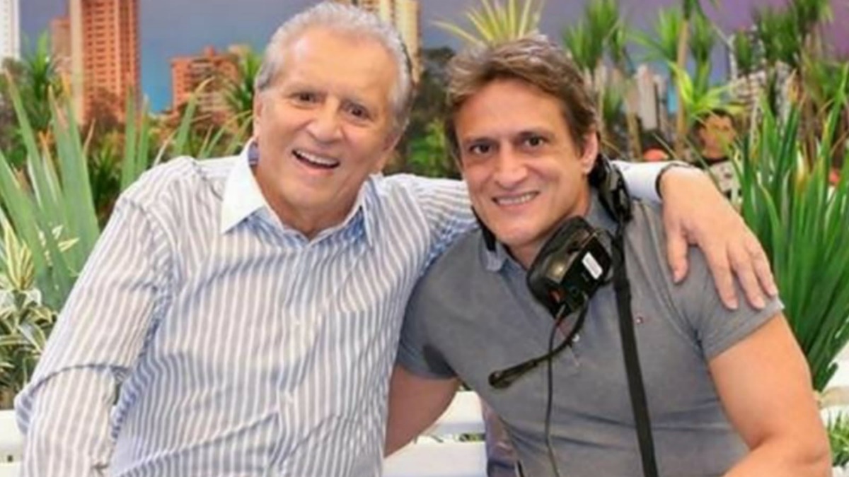 Carlos Alberto e Marcelo Nóbrega no SBT (Foto: Divulgação)