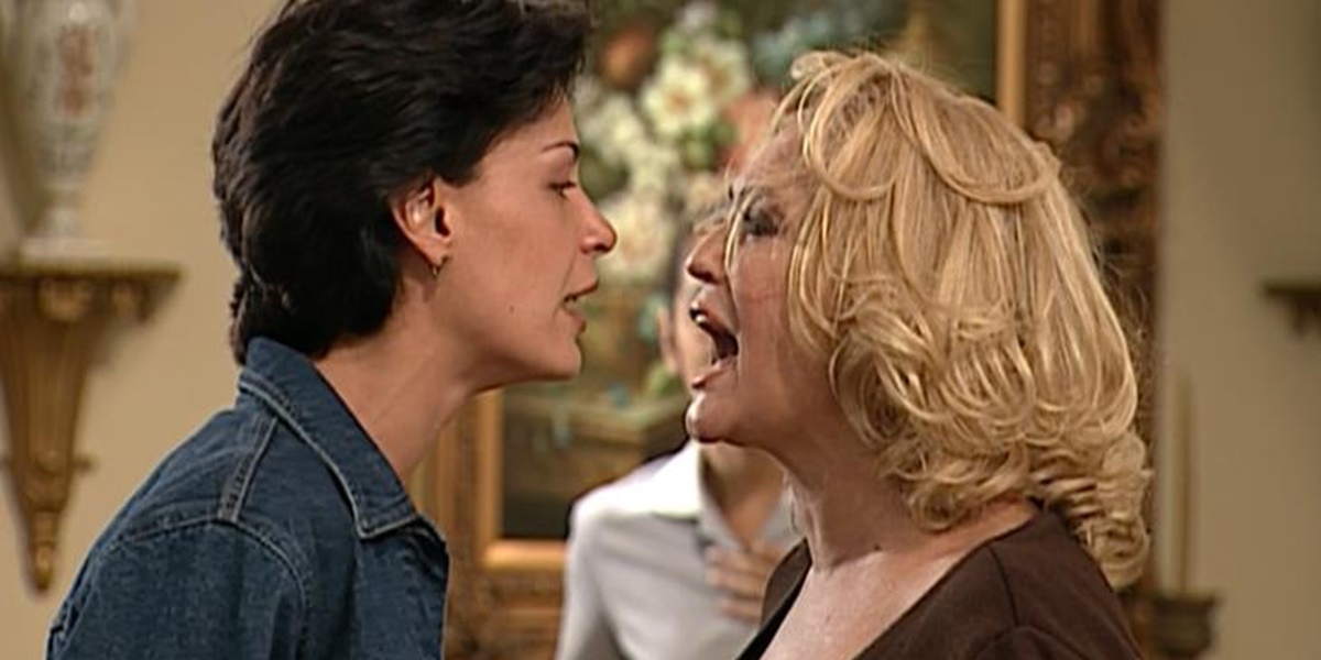 Carolina Ferraz e Susana Vieira interpretavam mãe e filha que não se bicavam em "Por Amor" novela de 1997 da Globo (Foto Reprodução/Internet)