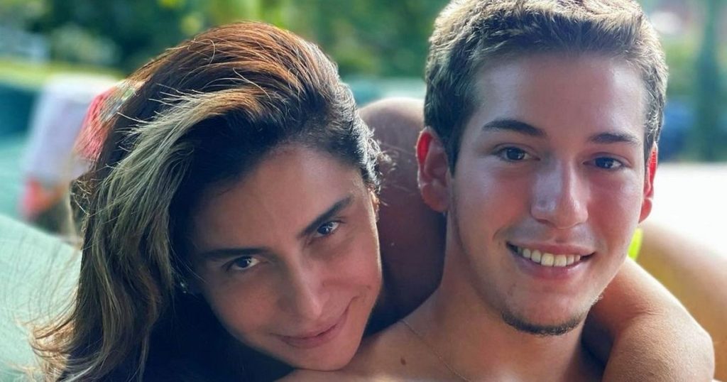 Filho de Giovanna Antonelli e Murilo Benício assume amor aos 17