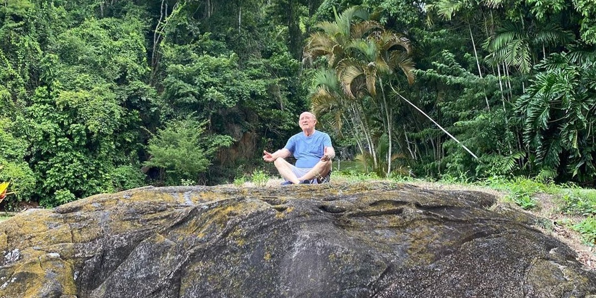 Renato Aragão está se desfazenda da mansão em que vive no Recreio dos Bandeirantes, no Rio de Janeiro (Foto: Reprodução / Instagram)