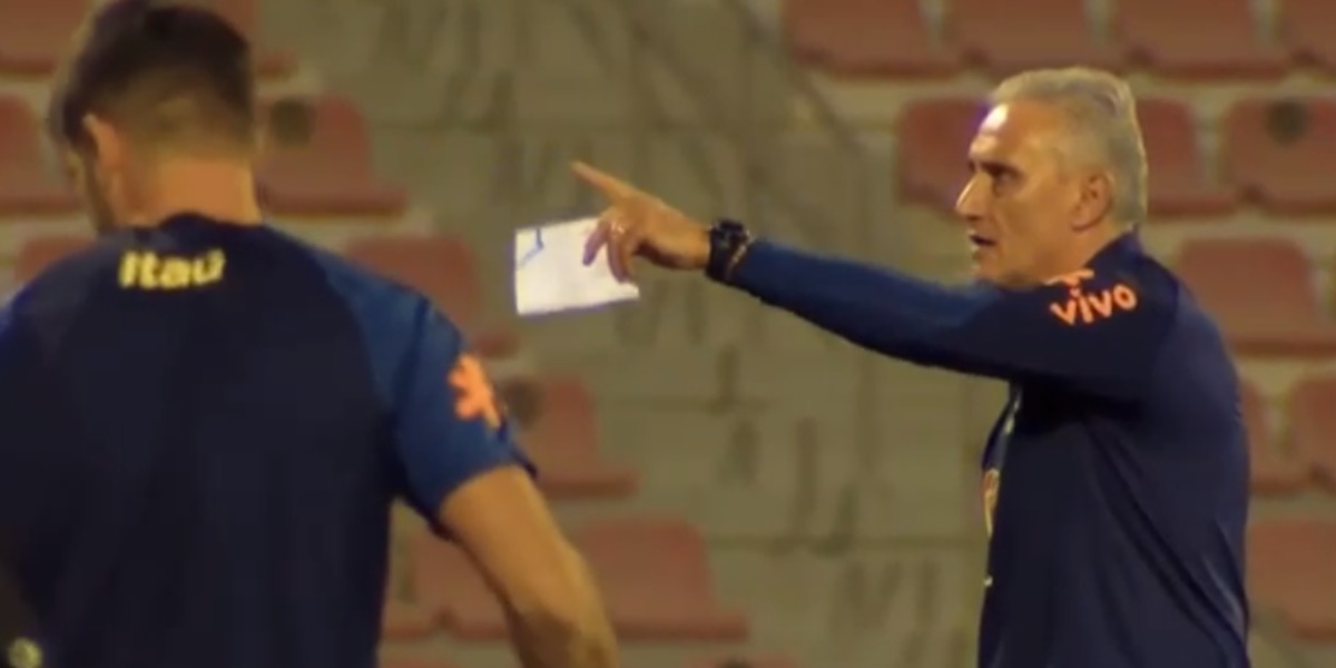 Tite e os jogadores da Seleção Brasileira visitaram o estádio onde acontecerá o primeiro jogo contra a Sérvia (Foto: Reprodução / TV Globo)