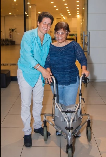 Cláudia Rodrigues e namorada Adriane Bonato