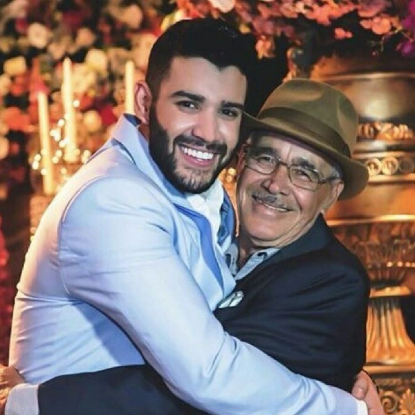 Gusttavo Lima e Alcino Lima (Foto: Divulgação)