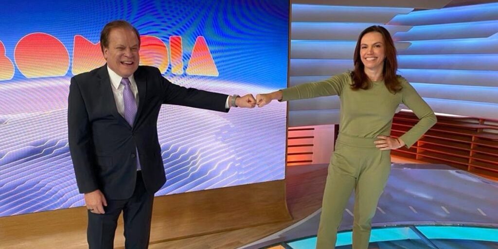 Ana Paula Araújo e Chico Pinheiro no Bom Dia Brasil (Foto: Reprodução/ Globo)