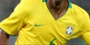 Jogador da seleção brasileira foi sincero ao assumir que já se relacionou com homens (Foto Reprodução)