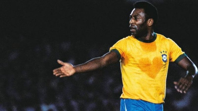 Pelé jogando pelo Brasil (Foto: Divulgação)