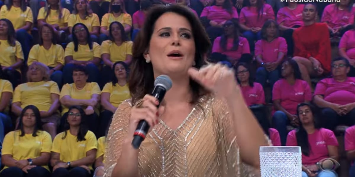 Adriana Araújo se sentiu orgulhosa de ter a oportunidade de participar dos debates presidenciais (Reprodução: Globo)