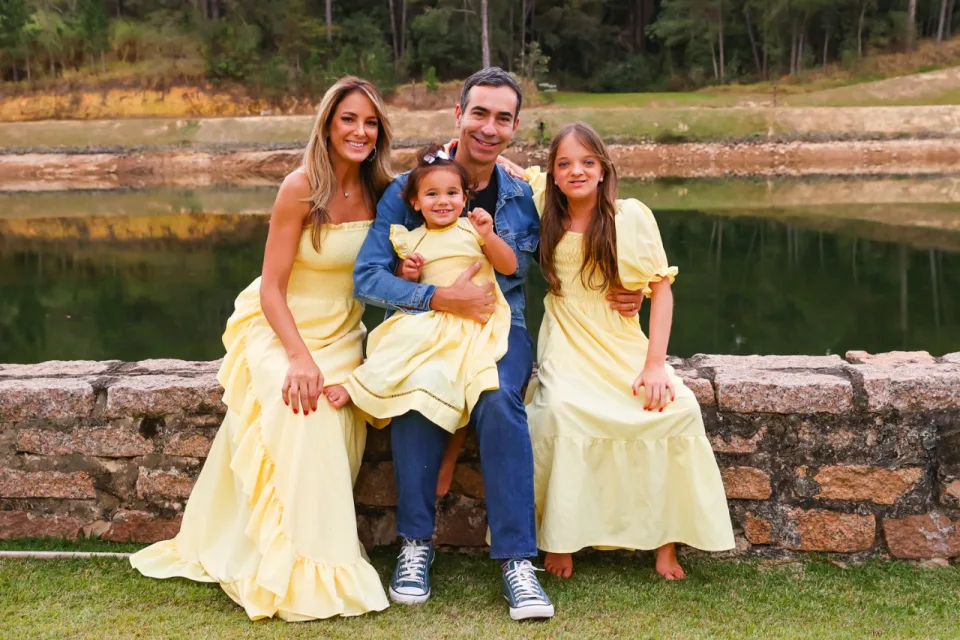 Família de César Tralli e Ticiane Pinheiro (Foto: Reprodução)