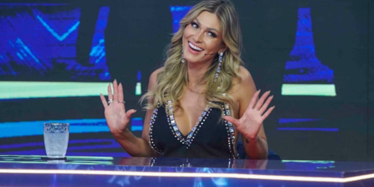 Lívia Andrade tem um salário de R$10 mil na Globo, para participar do programa de Luciano Huck (Reprodução: Globo)