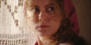 Luana fica em dúvida na novela O Rei do Gado (Foto: Reprodução/Globo)