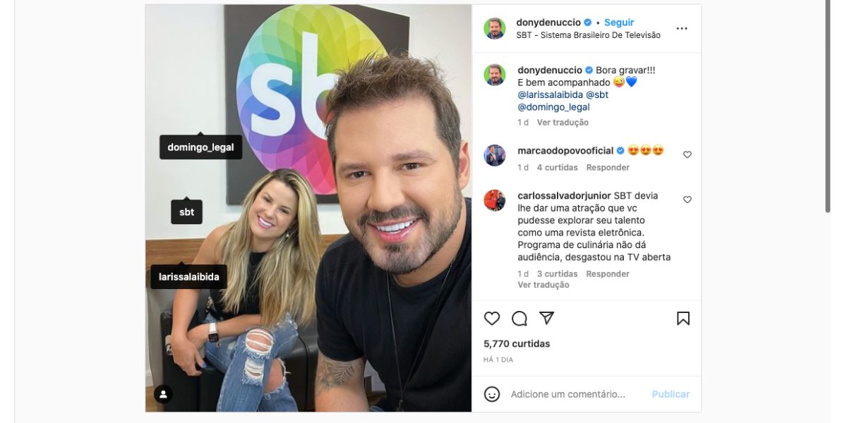 Dony De Nuccio aparece ao lado de esposa no SBT