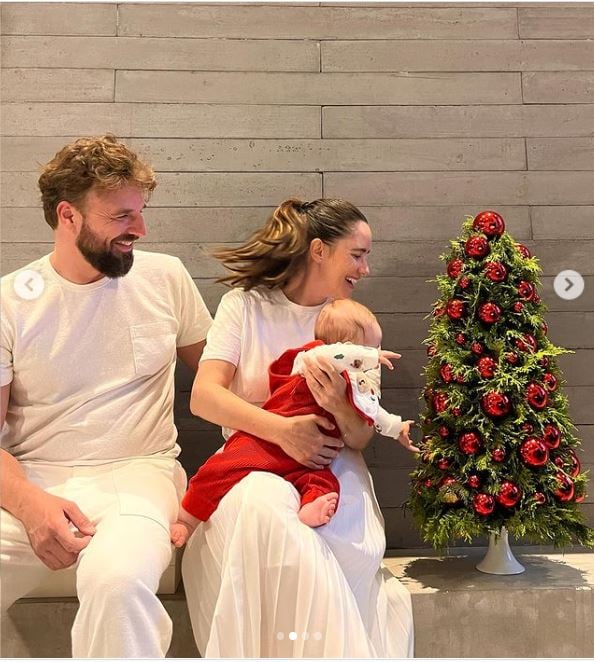 Fernanda Vasconcellos com seu filho e o marido Cássio Reis - (Foto Reprodução Instagram)