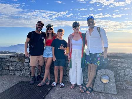 Ana Maria Braga com a família e o namorado Fabio Arruda na África do Sul Foto: reprodução/ instagram