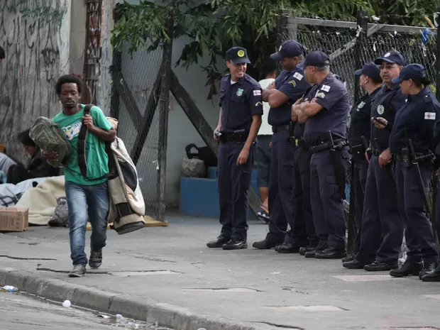 Ator, destaque na Globo, faliu, parou nas ruas, foi preso e lutou contra vício Um morador de rua famoso, Rubens Sabino Silva - Foto Reprodução