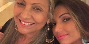 Patrícia Poeta em foto ao lado de sua mãe (Foto: Reprodução)