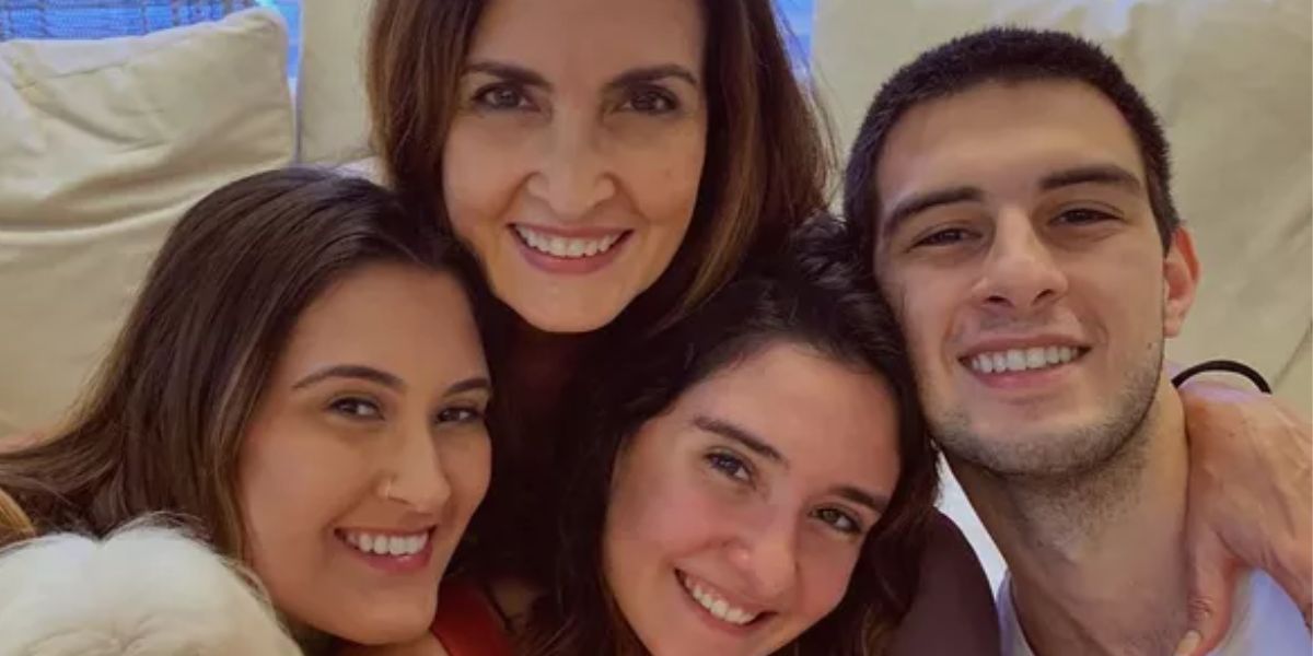 Bia filha de Fátima Bernardes mostra expõe o amor do seu irmão