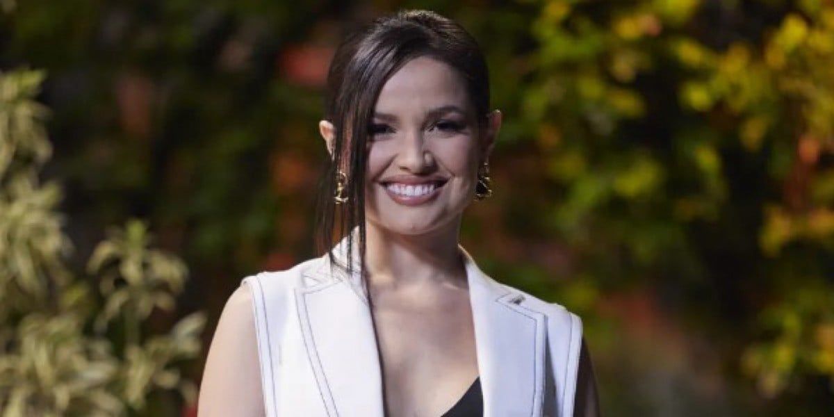 http://www.otvfoco.com.br/wp-content/uploads/2015/05/Daniela-Mercury.jpg