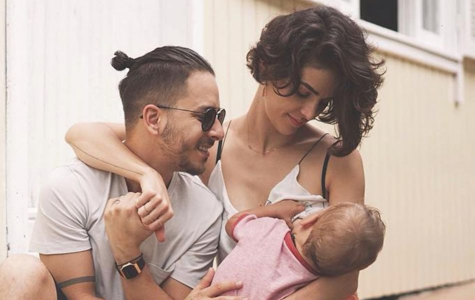 Júnior Lima ao lado da esposa, Monica Benini e do filho Otto (Foto: Divulgação)