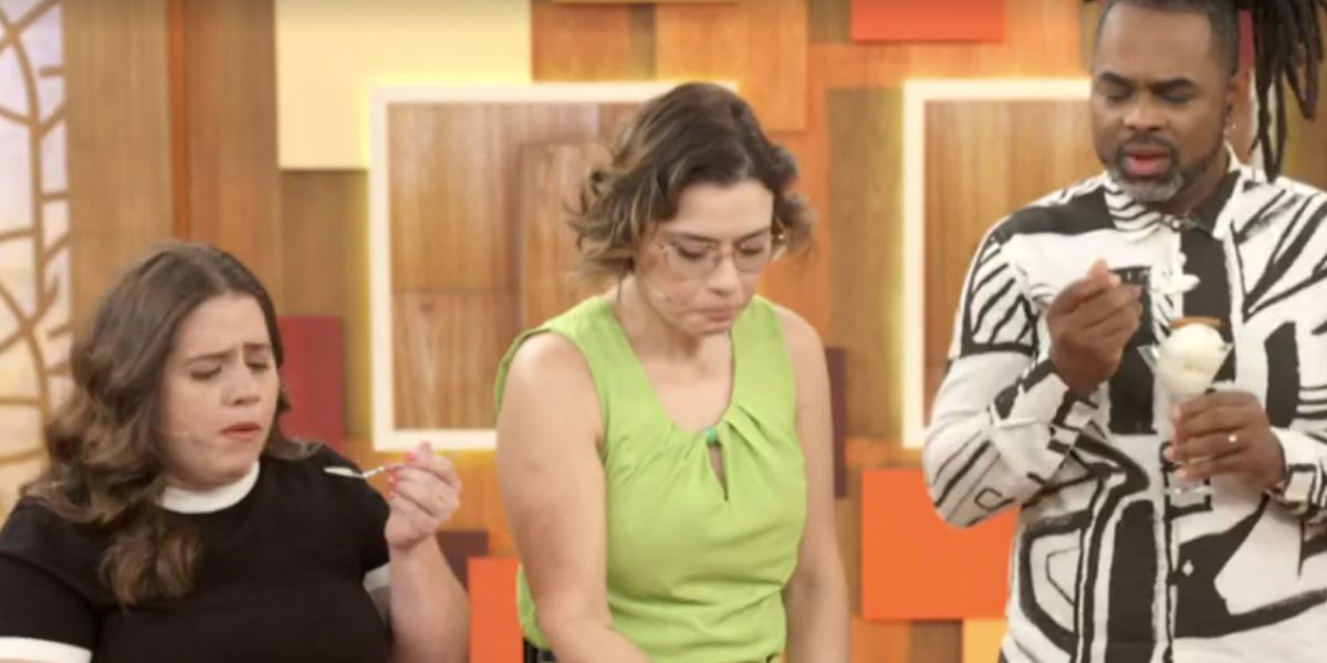 Manoel Soares e Tati Machado também chamam a atenção ao fazerem caras e bocas com sorvete (Foto: Reprodução / Encontro da Globo)