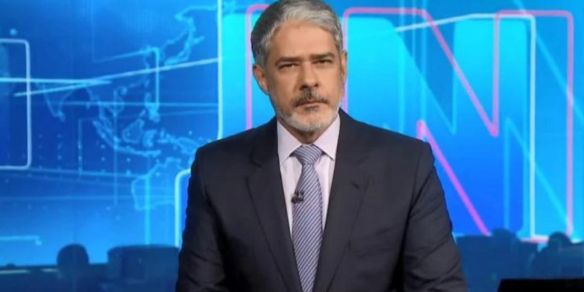 William Bonner mandou indireta ao ex-Governo em live (Reprodução: Jornal Nacional Globo)