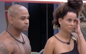 BBB23 - Cezar rejeita Domitila e rasga o verbo contra a dupla (Foto: Reprodução / Globoplay)