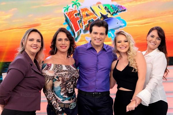 Turma do programa Fantasia (Foto: Reprodução)