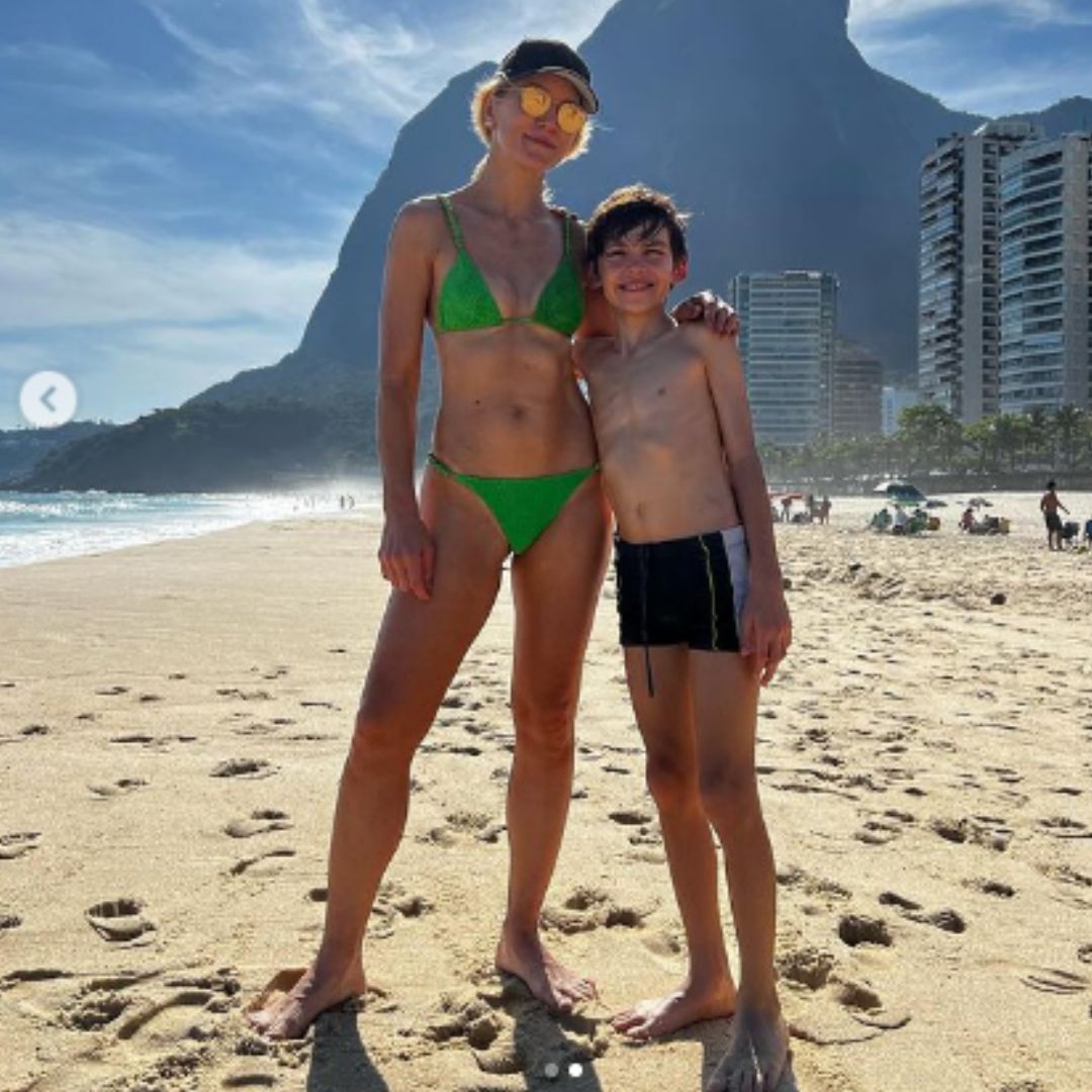 Anne Lottermann publicou duas fotos com os filhos nas redes sociais e encantou o público (Reprodução - Redes Sociais)