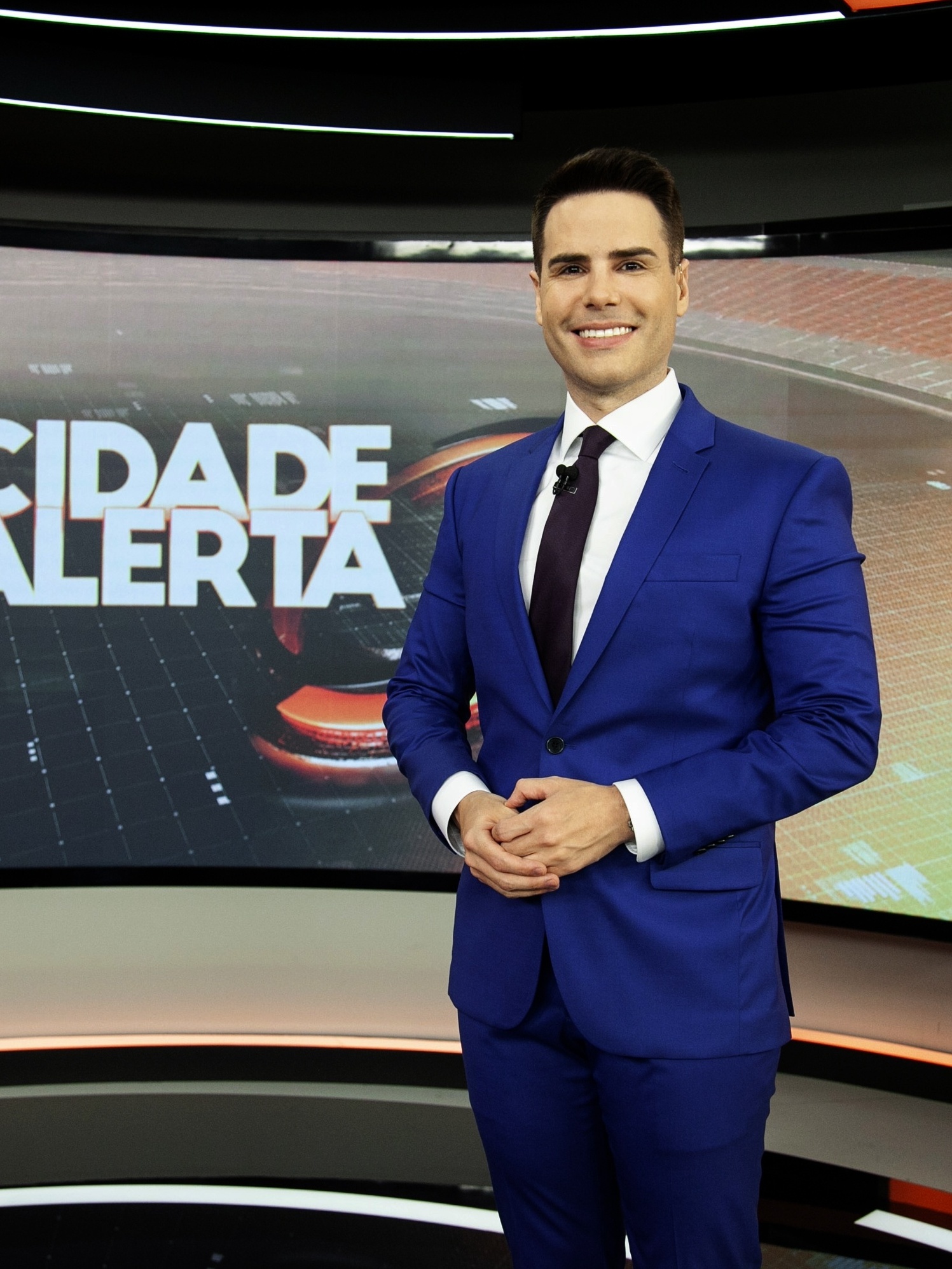 Luiz Bacci é sincero ao revelar o que funcionário da Record fez com seu carro (Reprodução - Cidade Alerta - RecordTV)