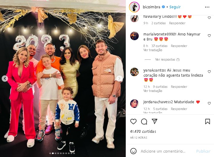 Neymar surgiu na presença de sua ex-namorada, Bruna (Foto: Reprodução/ Instagram)