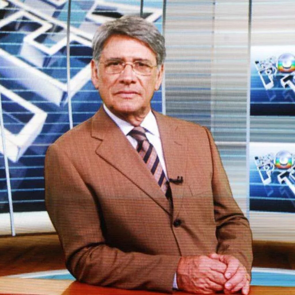 Sérgio Chapelin fez carreira no Jornal Nacional e no Globo Repórter (Reprodução - Memorial Globo)