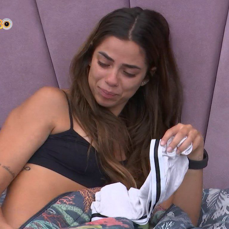 Key Alves foi aos prantos segurando cueca de Gustavo no BBB23