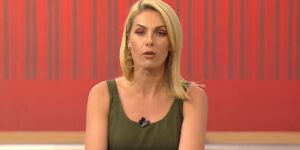 Ana Hickmann está há mais tempo no programa (Foto: Reprodução/Record)