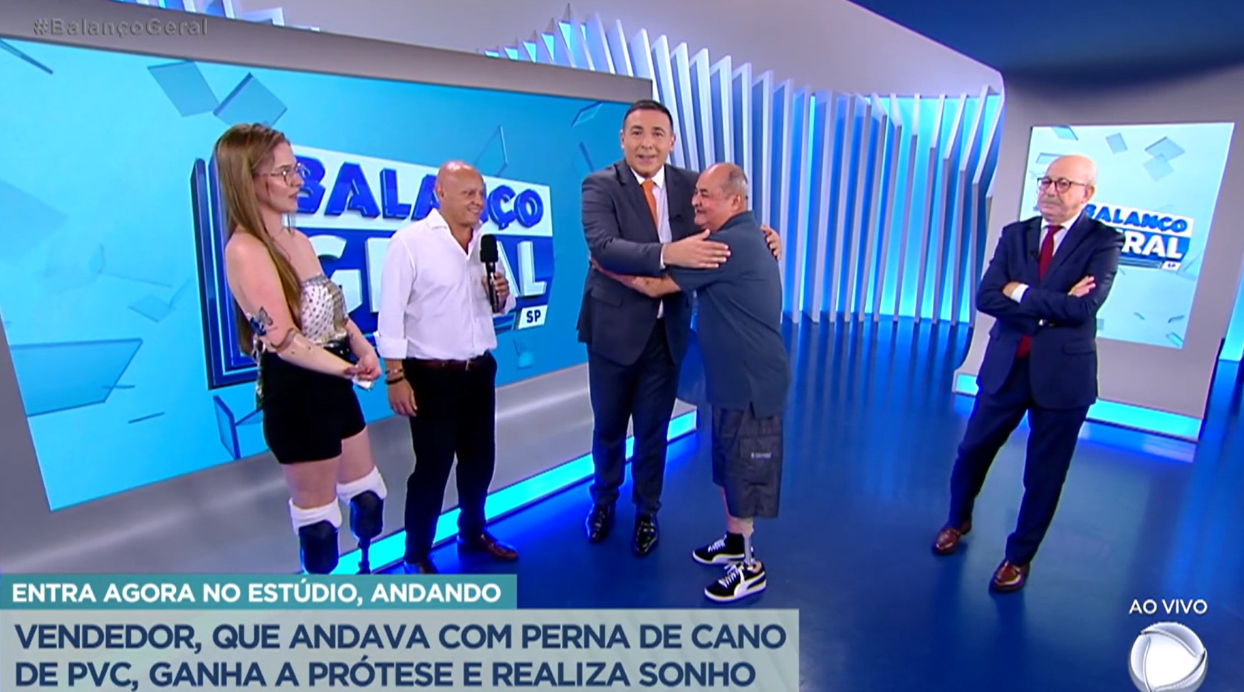 Gottino e Renato Lombardi receberam Milena e Maurício que ganharam uma vida nova por conta de protéses mecânicas