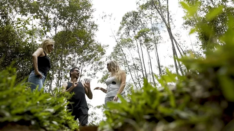 Mais de 1 milhão de metros quadrados Luisa Mell comprou floresta particular e hoje vive em santuário - Foto Reprodução