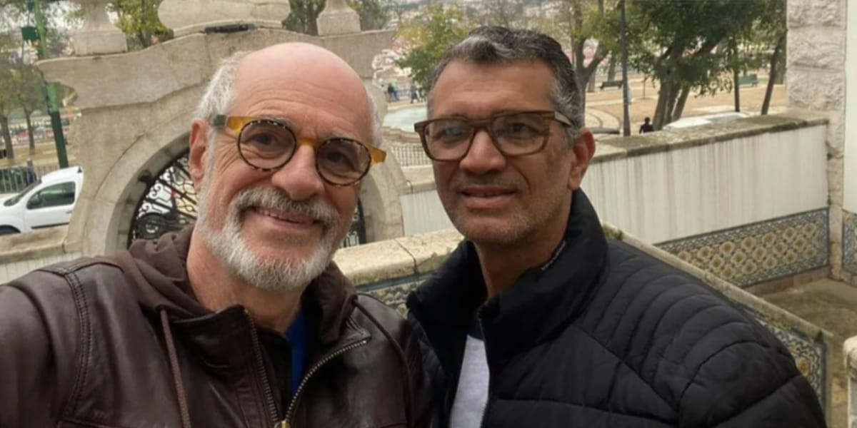 Marcos Caruso e Marcos Paiva estão sempre juntos, sorridentes e muito apaixonados um pelo outro (Reprodução: Instagram)