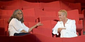 Xuxa Meneghel e Marlene Mattos ficaram frente a frente por conta da gravação de um documentário (Foto: Divulgação)