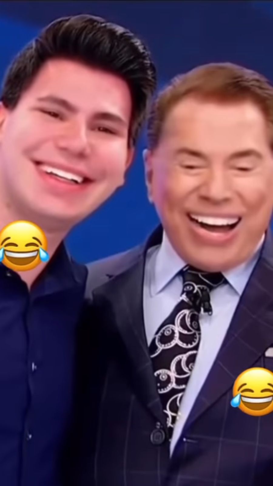 João Pedro, filho de Geraldo Luís, ao lado de Silvio Santos (Reprodução - SBT)