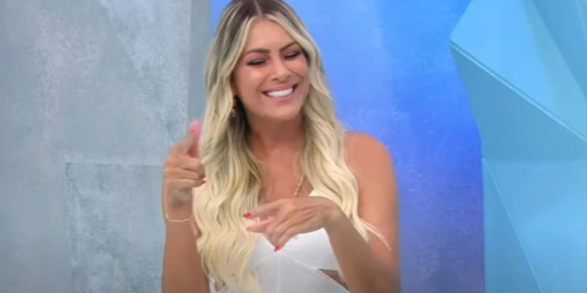 Renata Fan passa vergonha com Jogo Aberto na Band - Audiência da TV