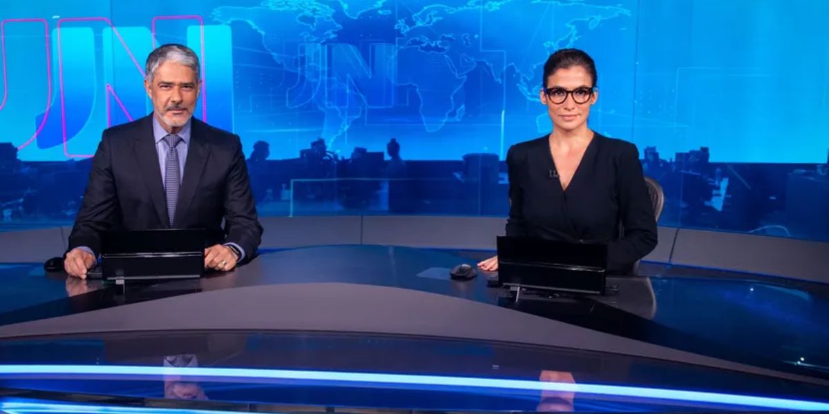 Renata Vasconcellos e William Bonner formam a dupla titular do Jornal Nacional (Reprodução - Globo)