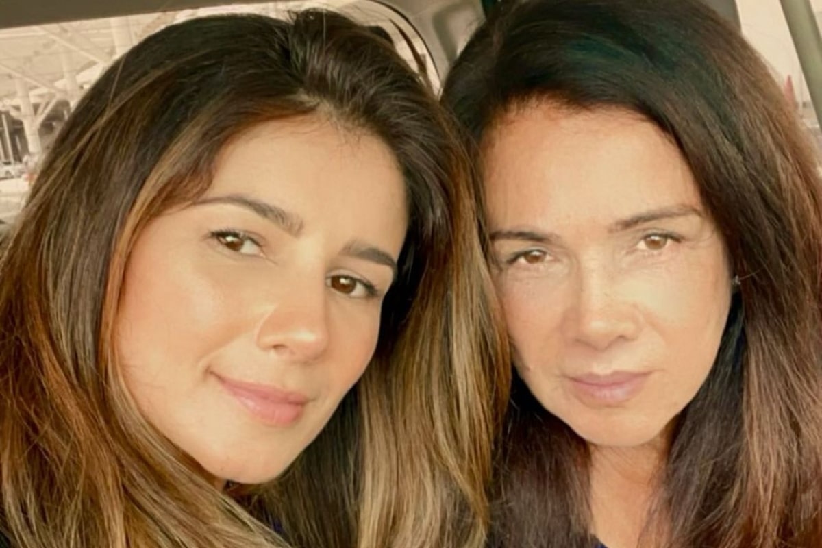 A cantora sertaneja Paula Fernandes e sua Mãe, Dulce Souza - Foto Reprodução Instagram