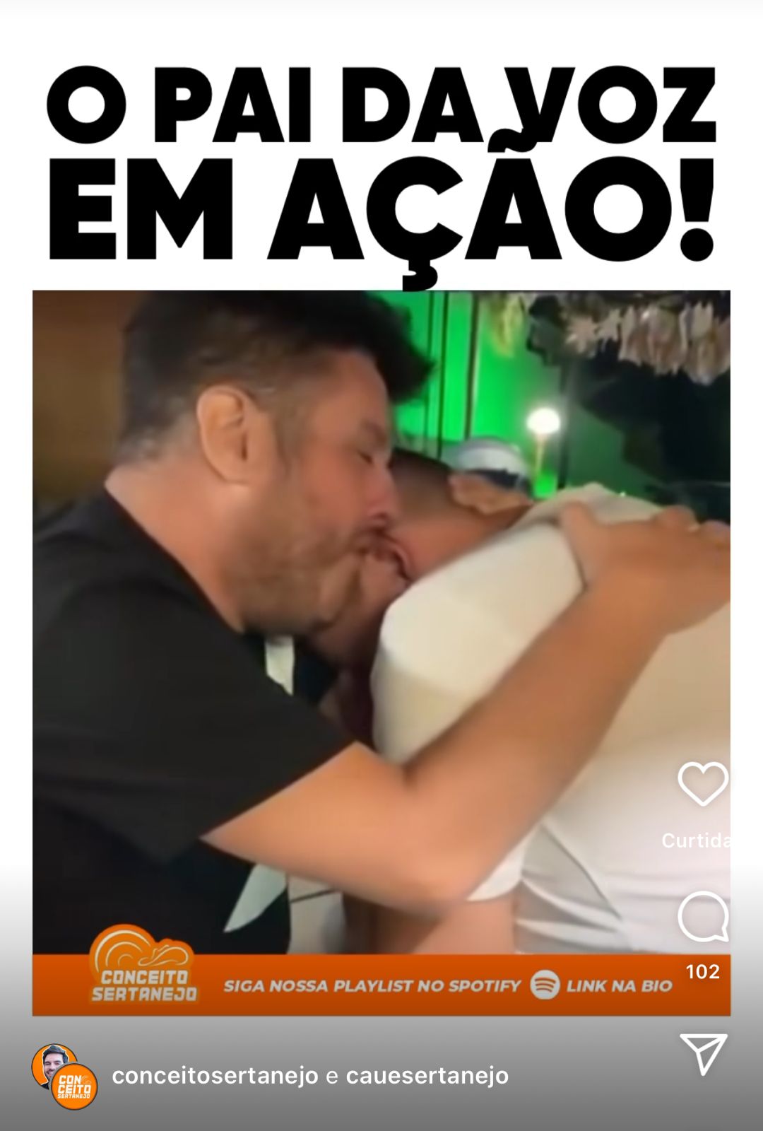 Bruno, dupla de Marrone, cantando no ouvido do cantor Marcos Malaquias - Foto Reprodução Instagram