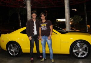 Munhoz & Mariano fizeram sucesso com a música Camaro Amarelo (Foto: Reprodução / Internet)