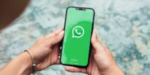 iPhone owners receive WhatsApp update with 6 new functions